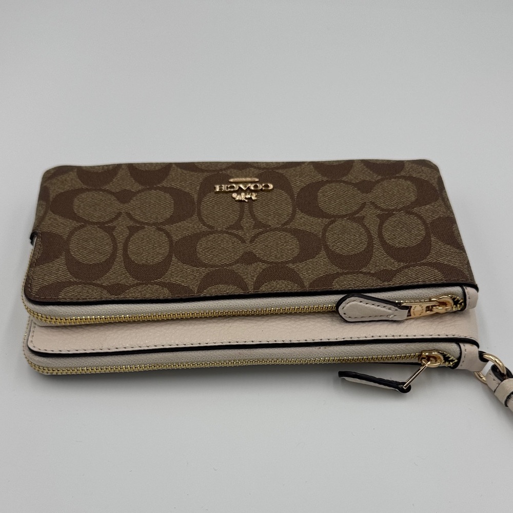 Coach Signature Brown and Cream Double Pouch Wristlet - Picture 4 of 6